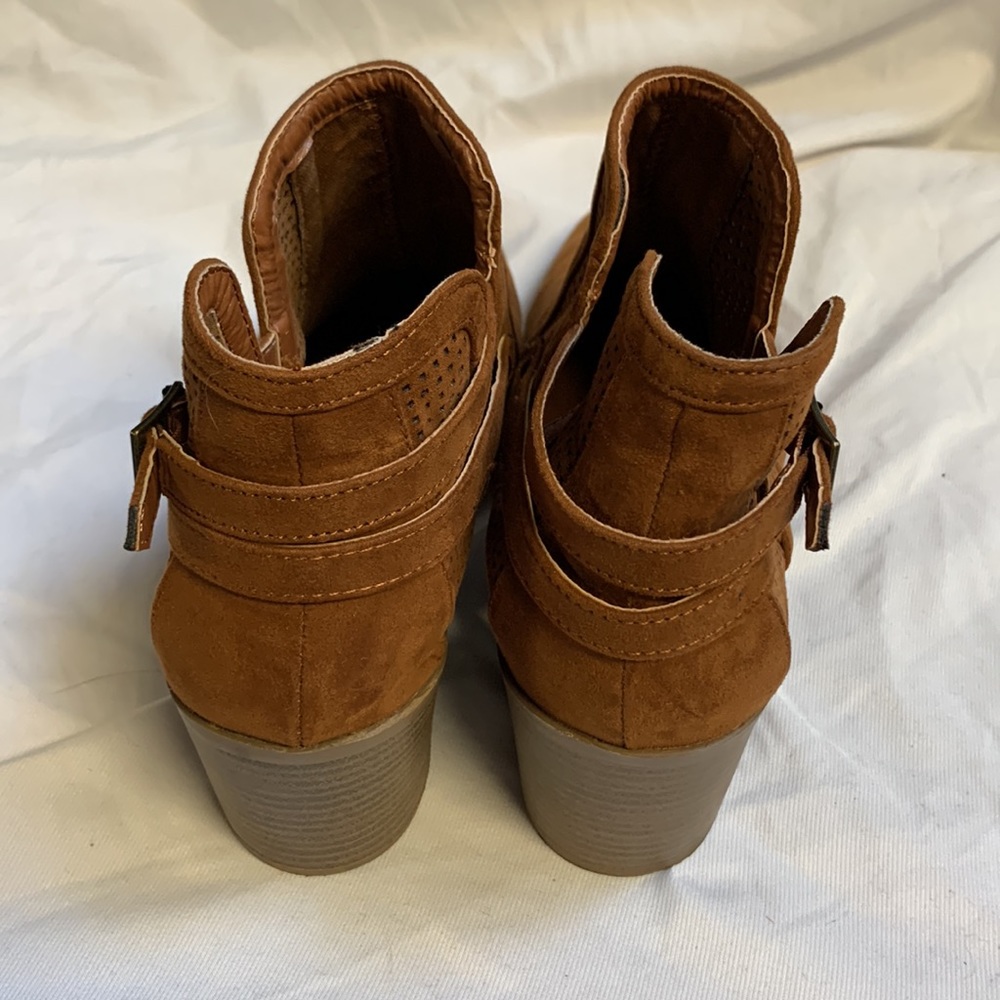 Charlotte Russe Booties - Picture 3 of 7